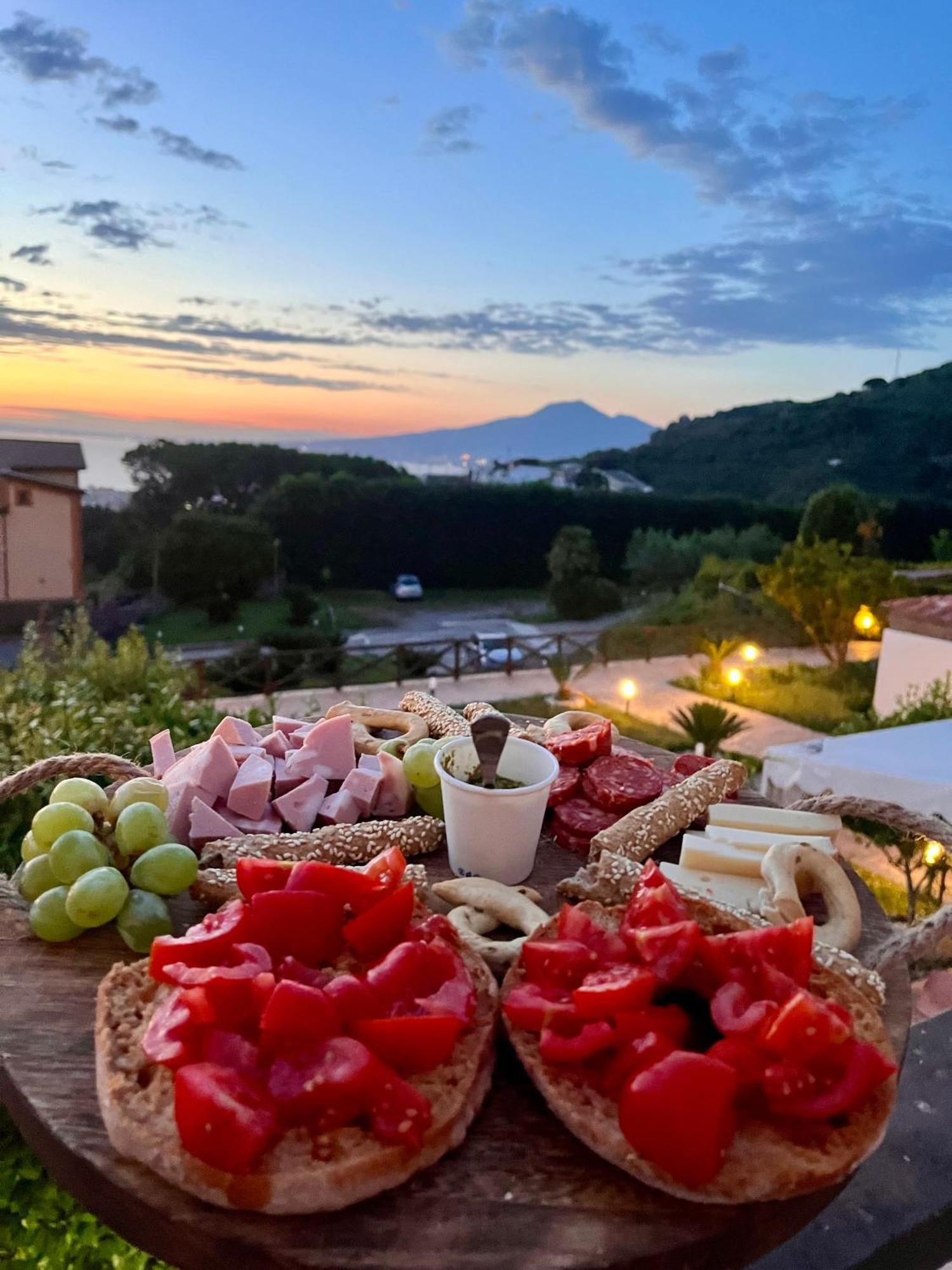 B&B Villa Della Porta, Amalfi Coast - Historical Heritage Vico Equense Dış mekan fotoğraf